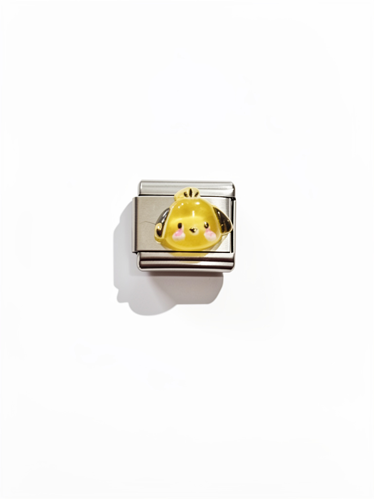 Charm amarillo kawaii
