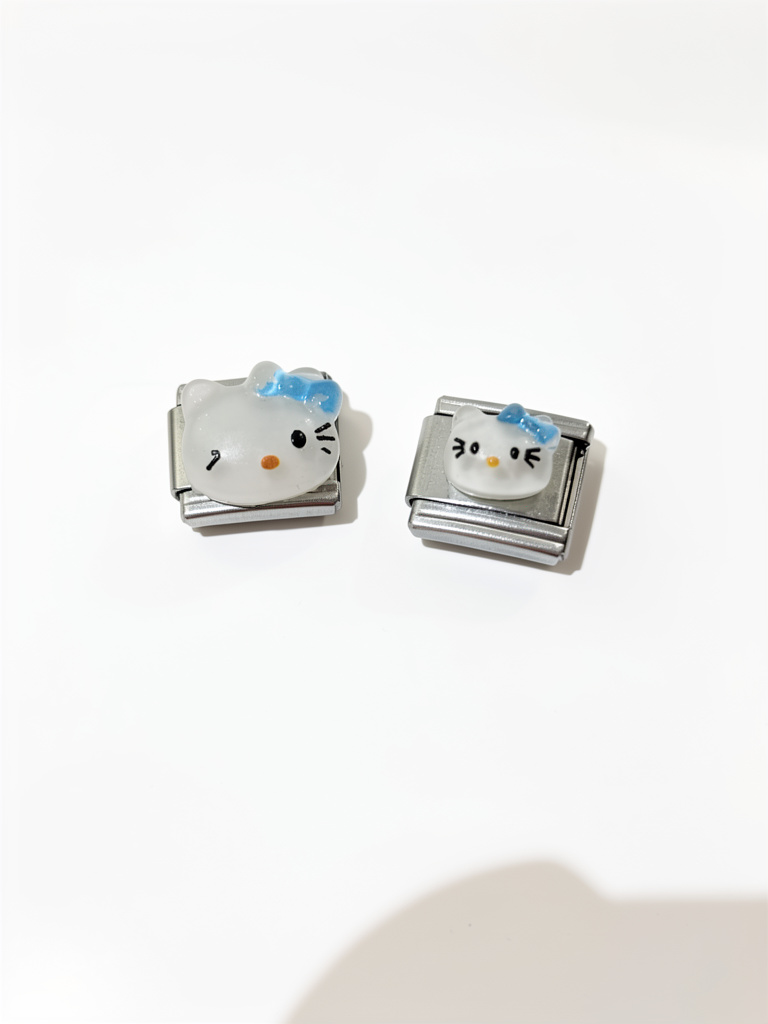 Charm Hello Kitty blanco