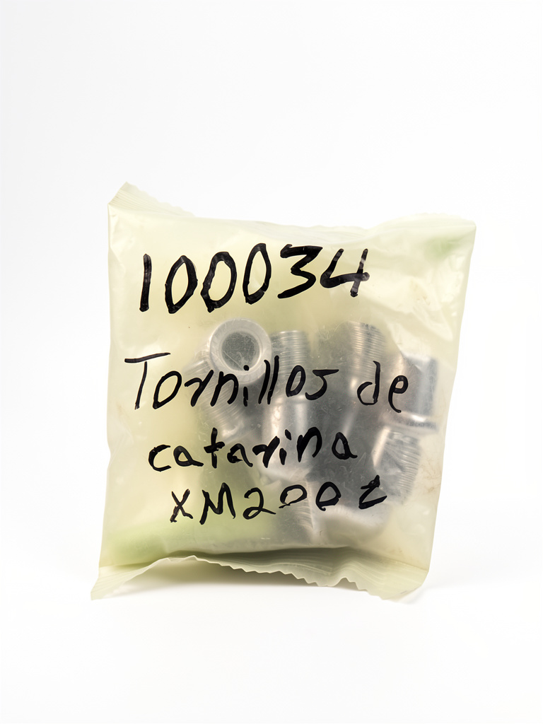 TORNILLOS DE CATARINA, XM 200Z
