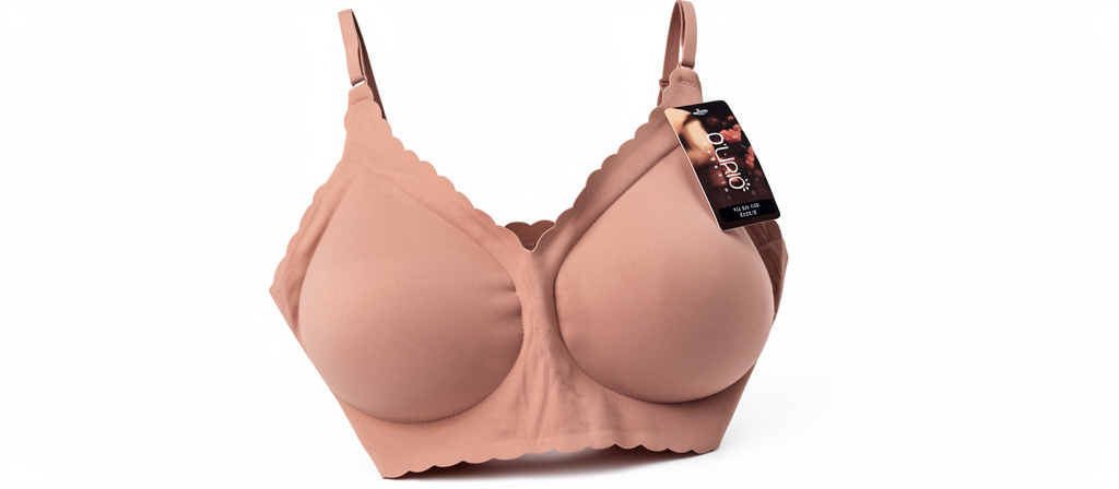 TOP ENTERO ✨
• Sin broche atrás
• Breteles regulables
• Con copa, son costura 📏 Talle S
🎨 Color: Rosa viejo
