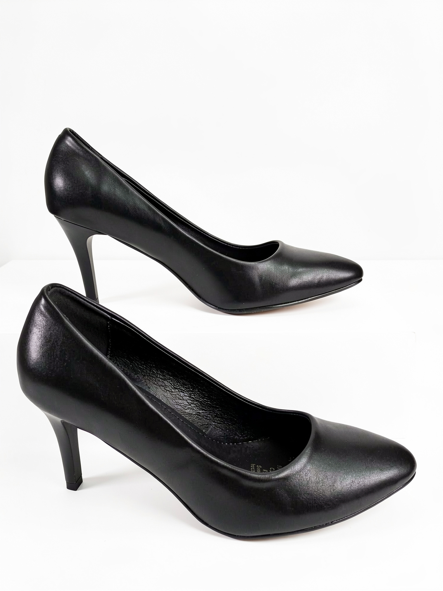 Zapatos de tacón alto negros