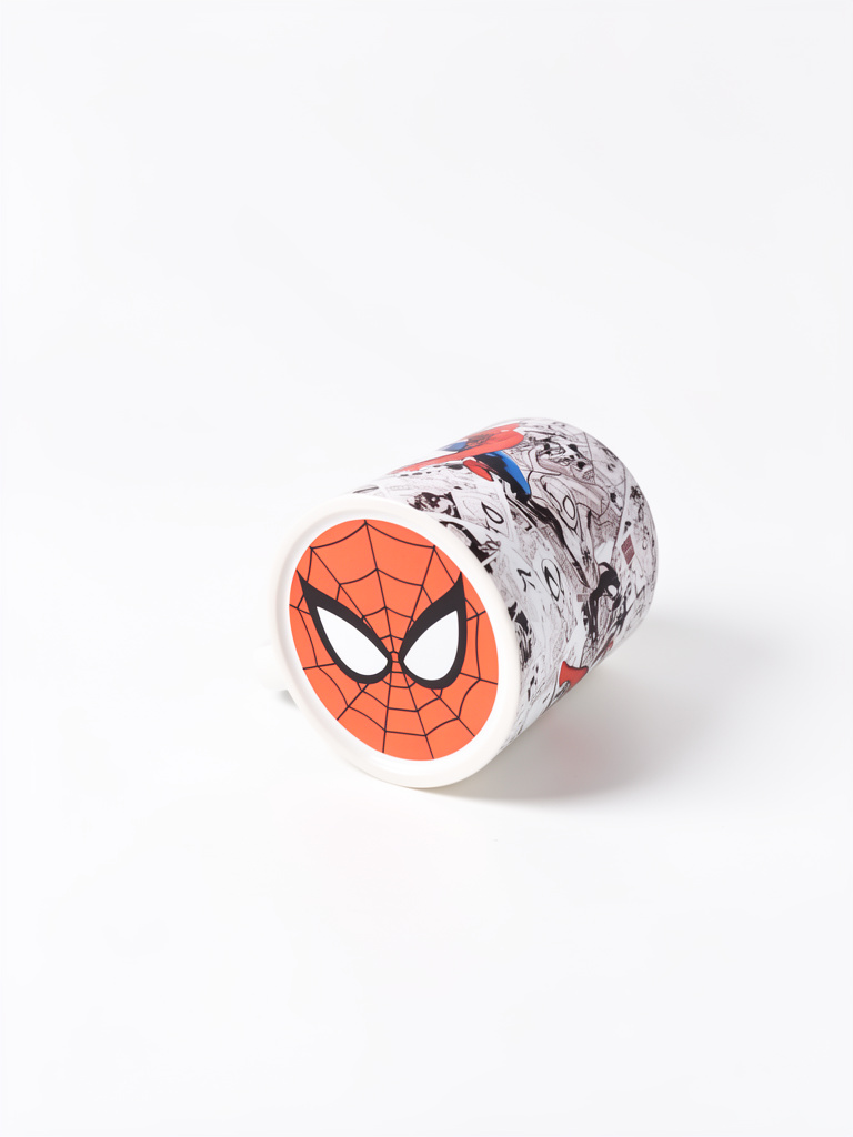 Taza clásica con estampado abajo
