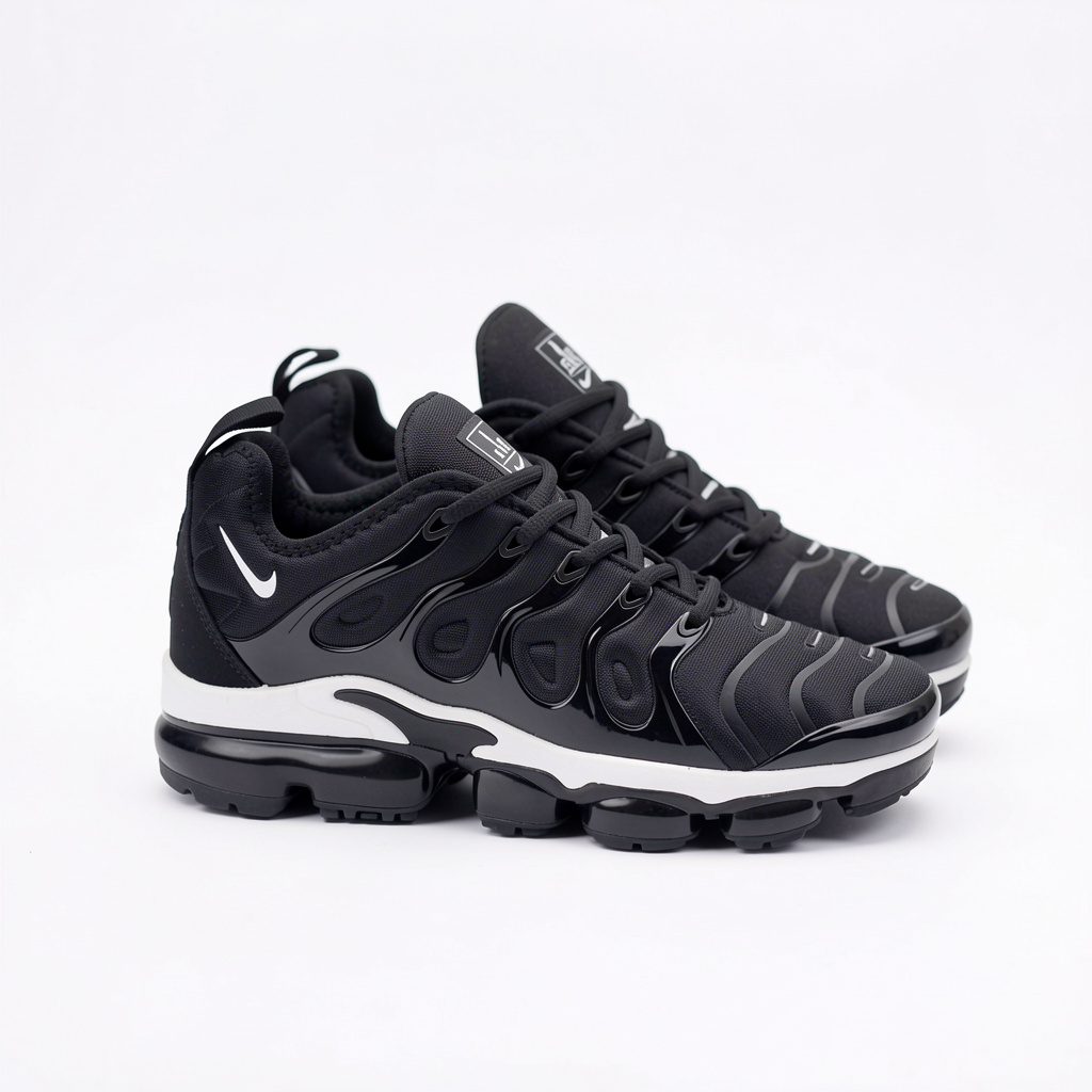 Tenis Nike Air Max Plus negros
