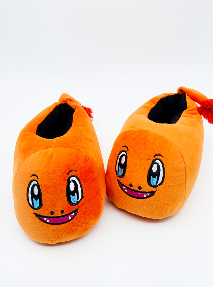 BABUCHAS DE CHARMANDER