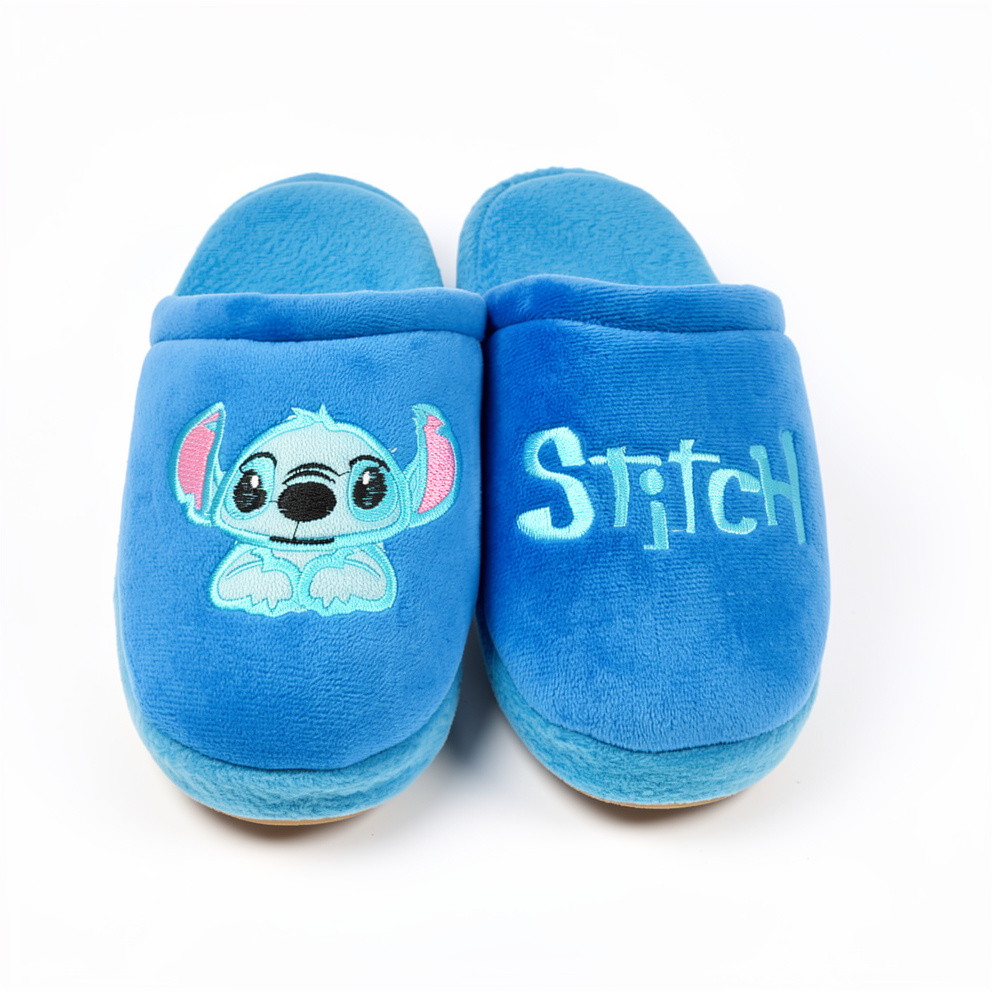 pantuflas de stich
