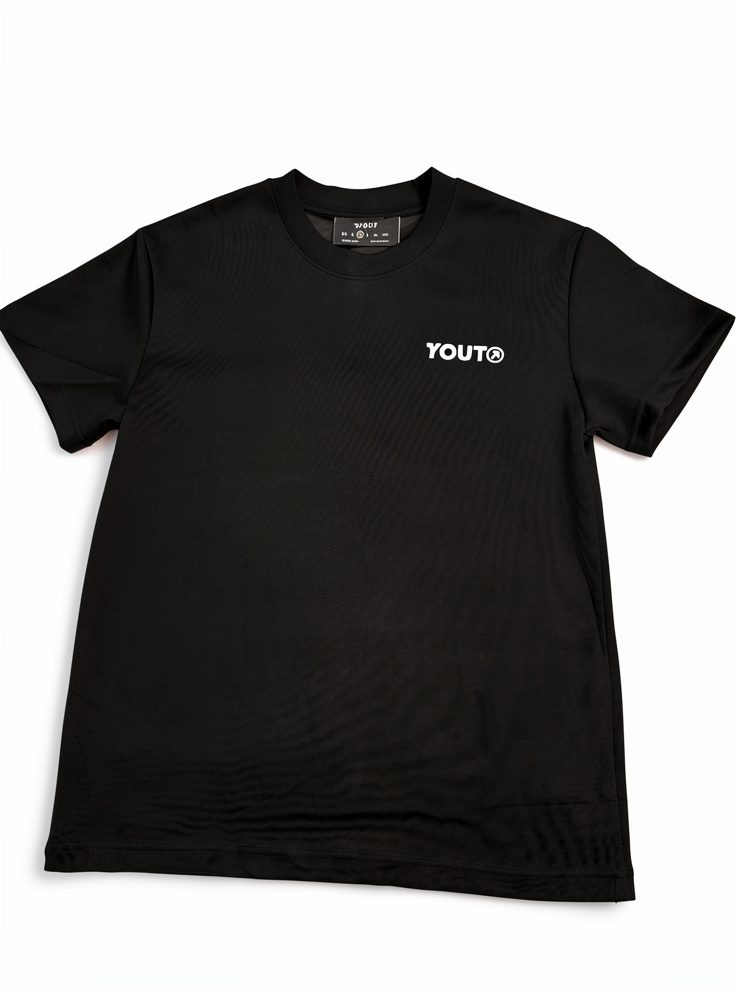 CAMISETA YOUT NEGRA