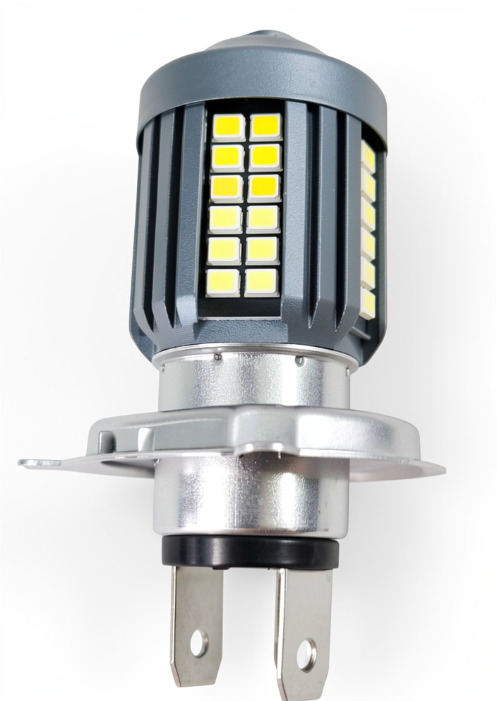 LUZ LED H4 LUPA 5 LADOS BLANCA CON FLASHEO