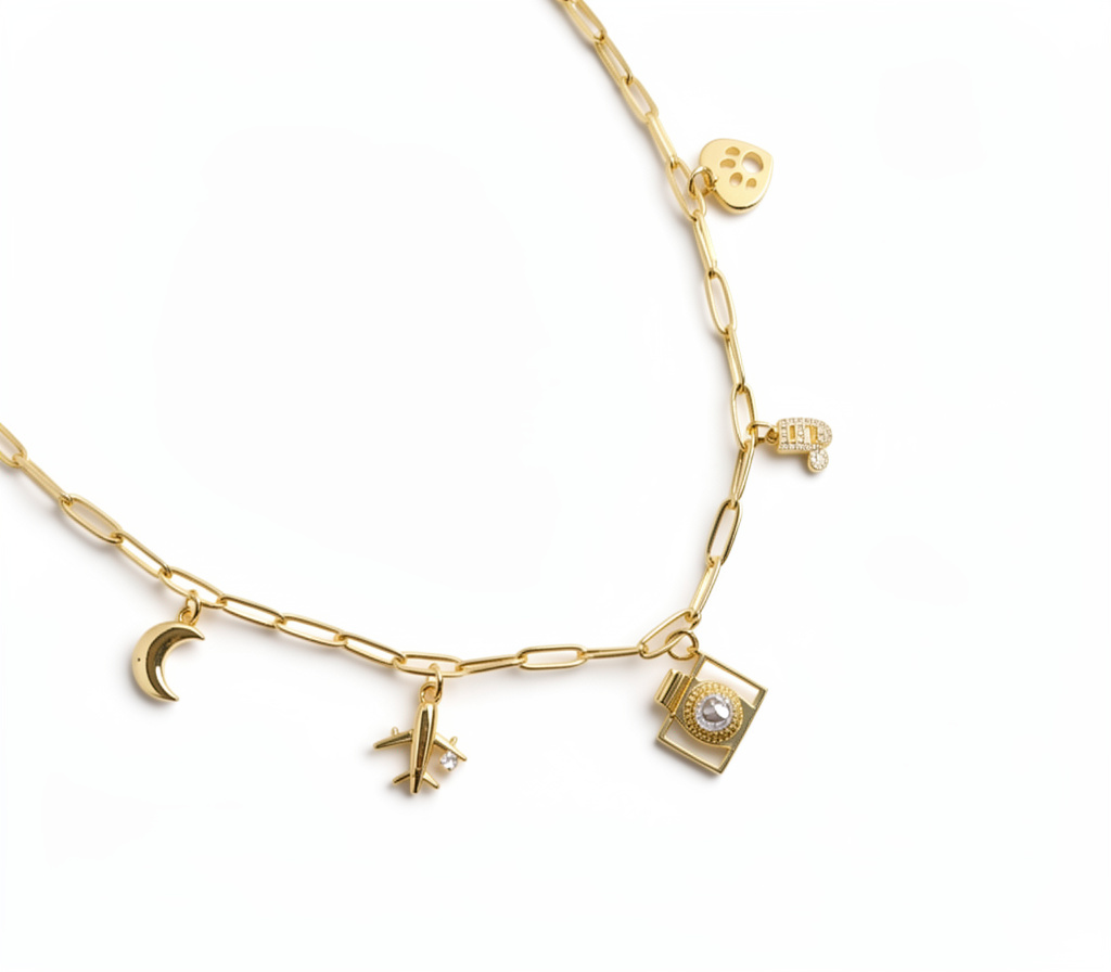 Cadena charms