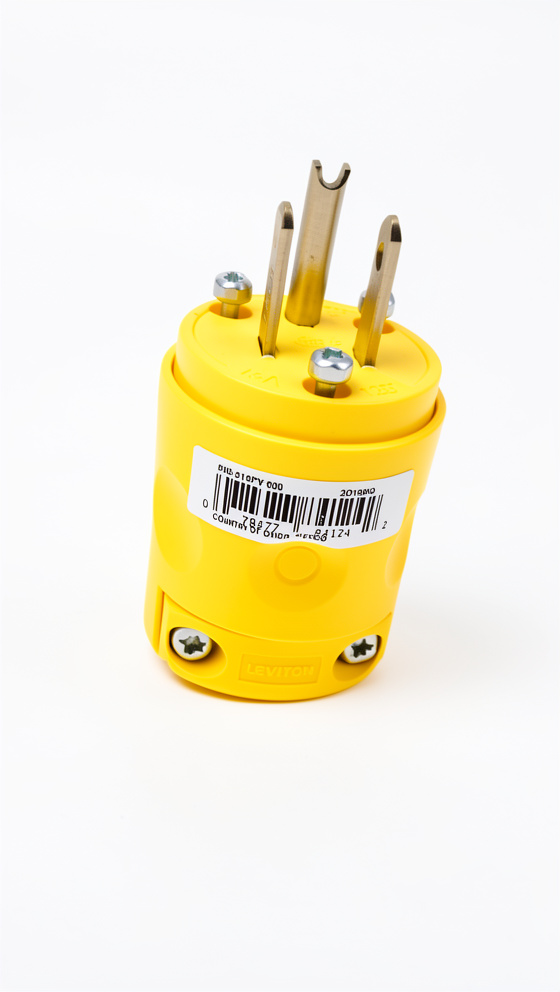 ENCHUFE AMARILLO LEVITON CON TOMA TIERRA  125 V