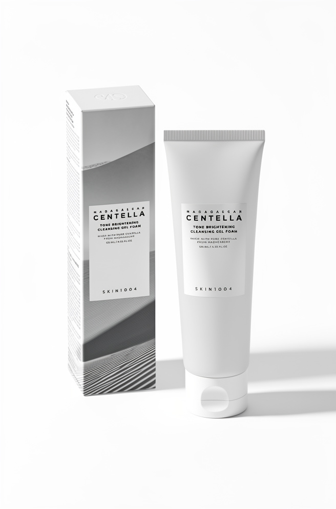 SKIN1004 Madagascar Centella Tone Brightening Cleansing Gel Foam