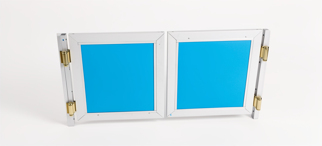 Puerta doble azul