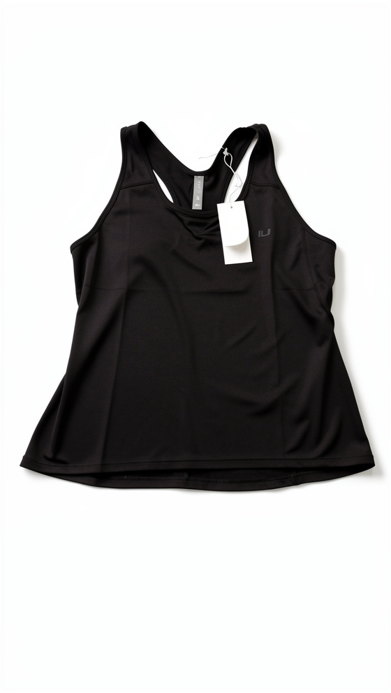 MUSCULOSA IU BLACK WOMAN