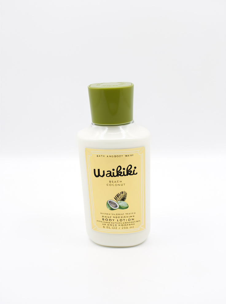 BATH AND BODY WAIKY BODY LOTION