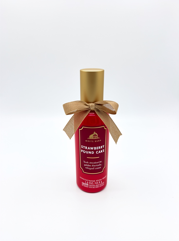 BATH AND BODY STRAWBERRY POUND CAKE ROOM SPRAY