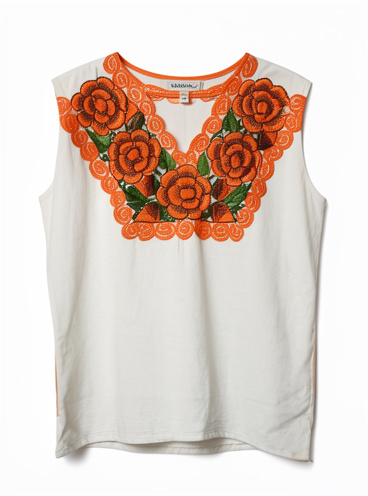 Blusa bordada talla L