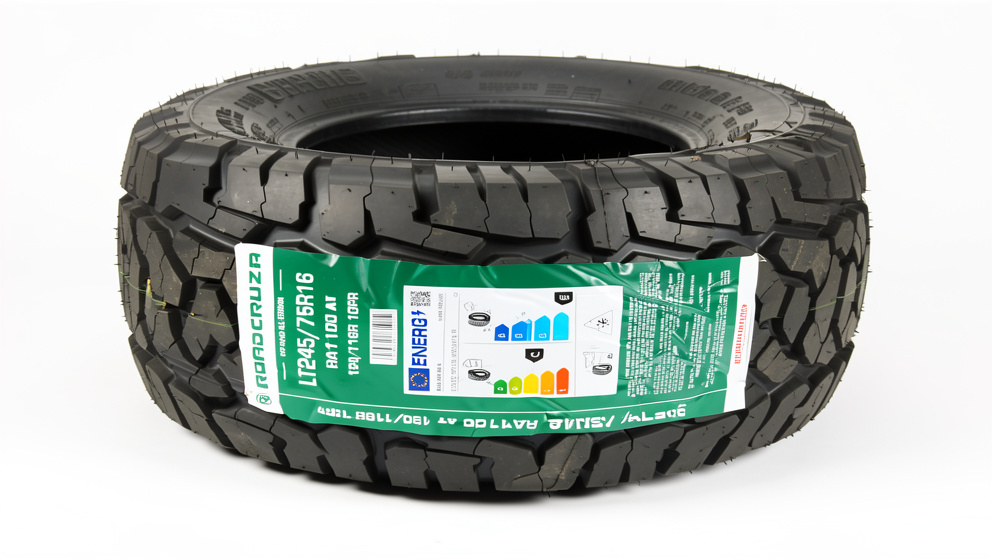 LLANTA 215/45 R17 (GOODRIDE)