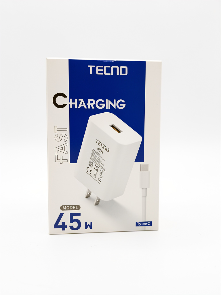 Tecno cargador 45W blanco