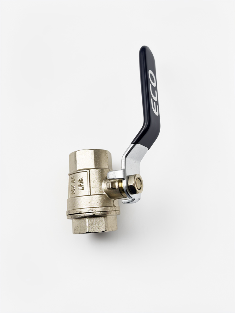 LLAVE DE PASO METAL  1"
