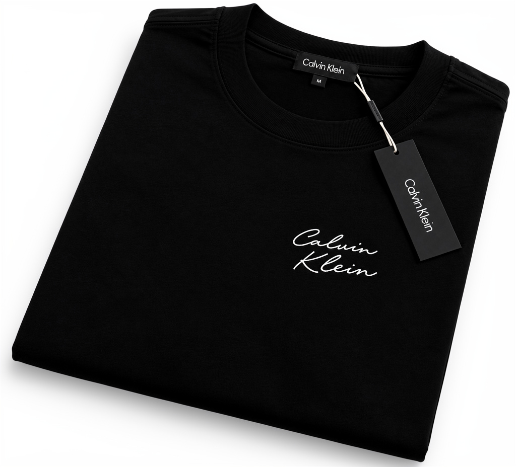 Camiseta Calvin klein negra 1