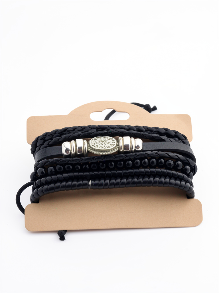 Pulseras negras trenzadas