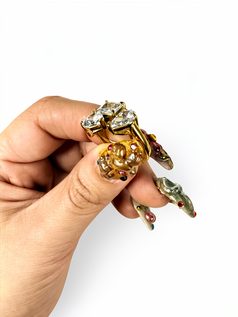 Anillo triple zirconia