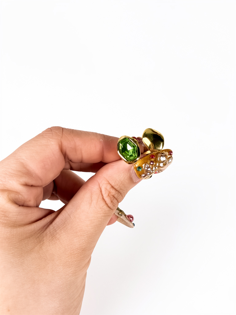 Anillo piedra verde