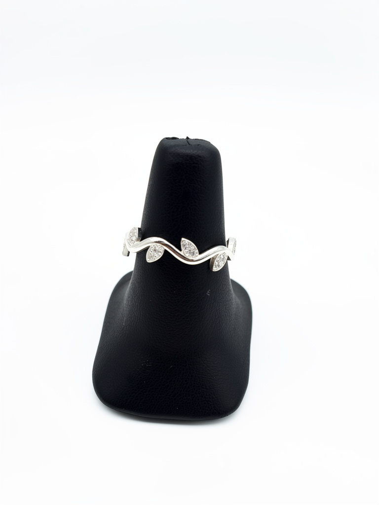 AN108 Anillo de hojas