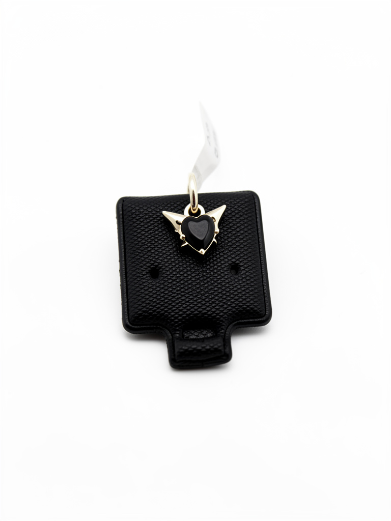 M6199 Charm corazón negro mini