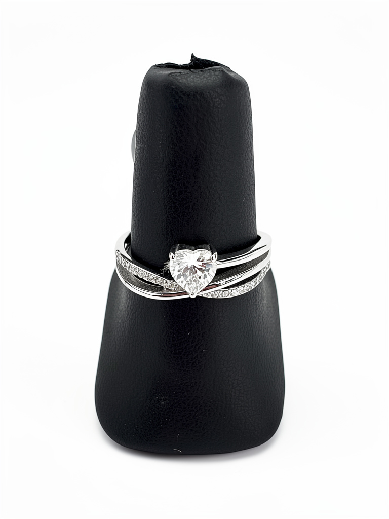 M995#8 Anillo Corazoncito