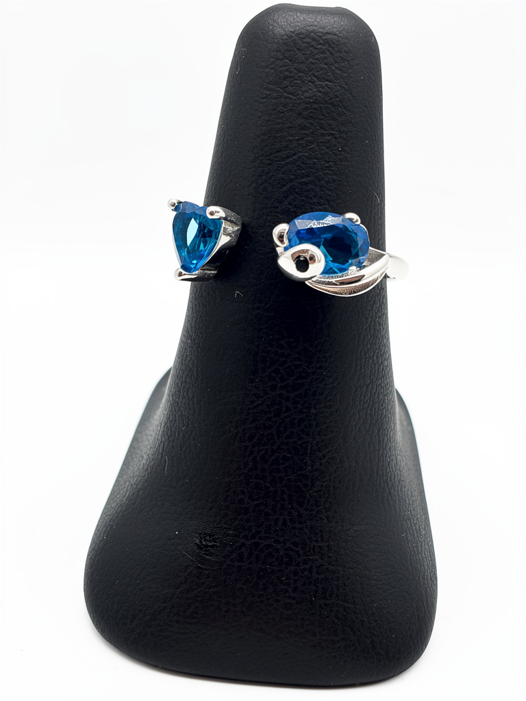 M230#7 Anillo ajustable Zirconia azul #7