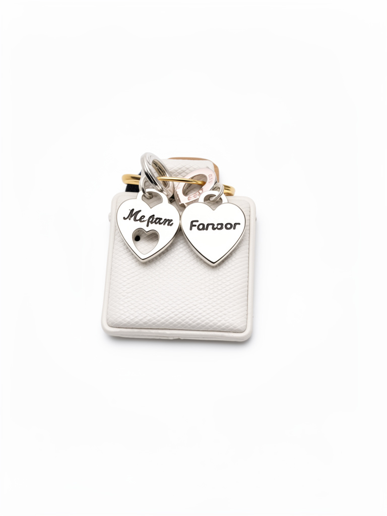 M2630 Charm corazones