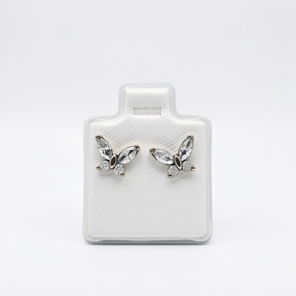 M6189 Aretes mariposa blanca