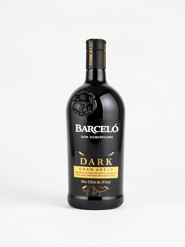 BARCELÓ RON DOMINICANO DARK GRAN AÑEJO 750 ml.