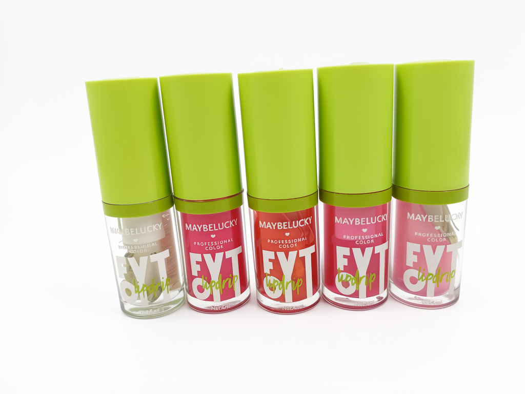 Maybeluck gloss