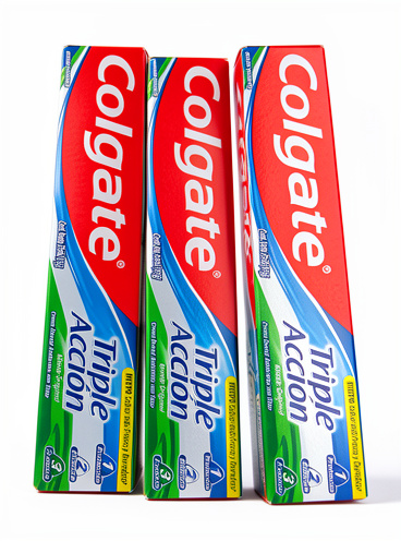 Pasta Colgate triple acción