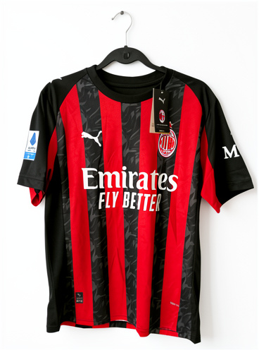 AC Milan Local 25-26 Modrić