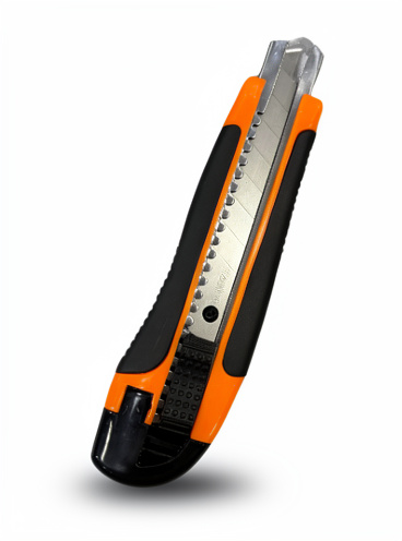 CUTTER ZELTA SUPER REFORZADO 18mm EXPENDEDOR