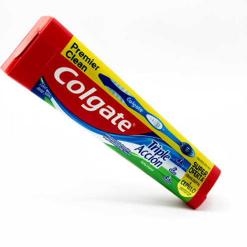 Colgate triple acción 50 ml + cepillo