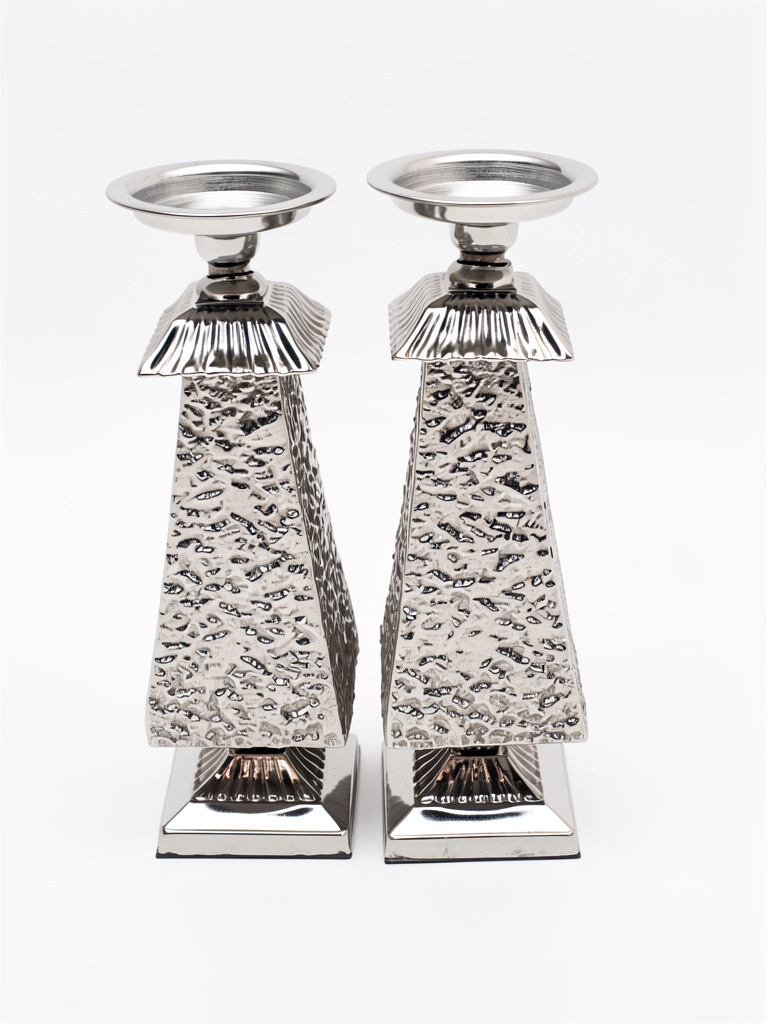 Candelabro plateado