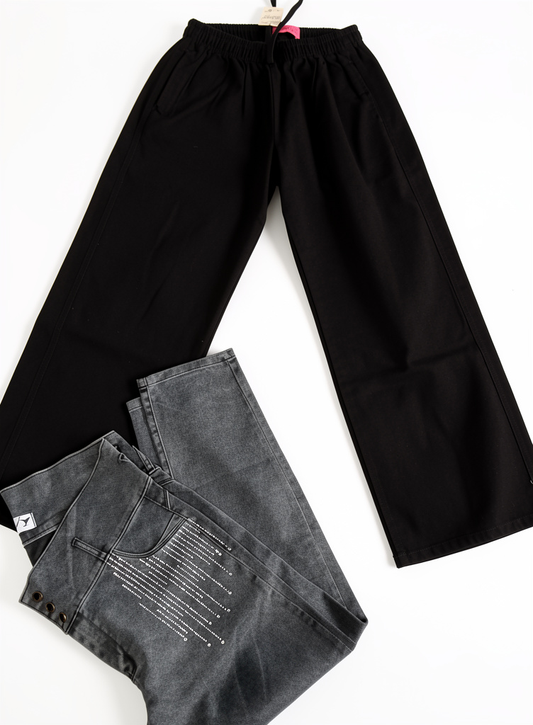 Pantalon negro ancho