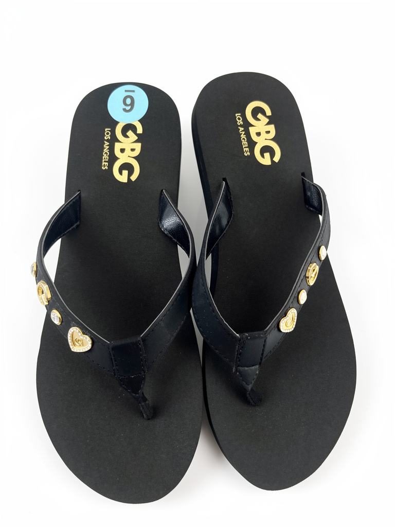Sandalia Guess Negra talla 6