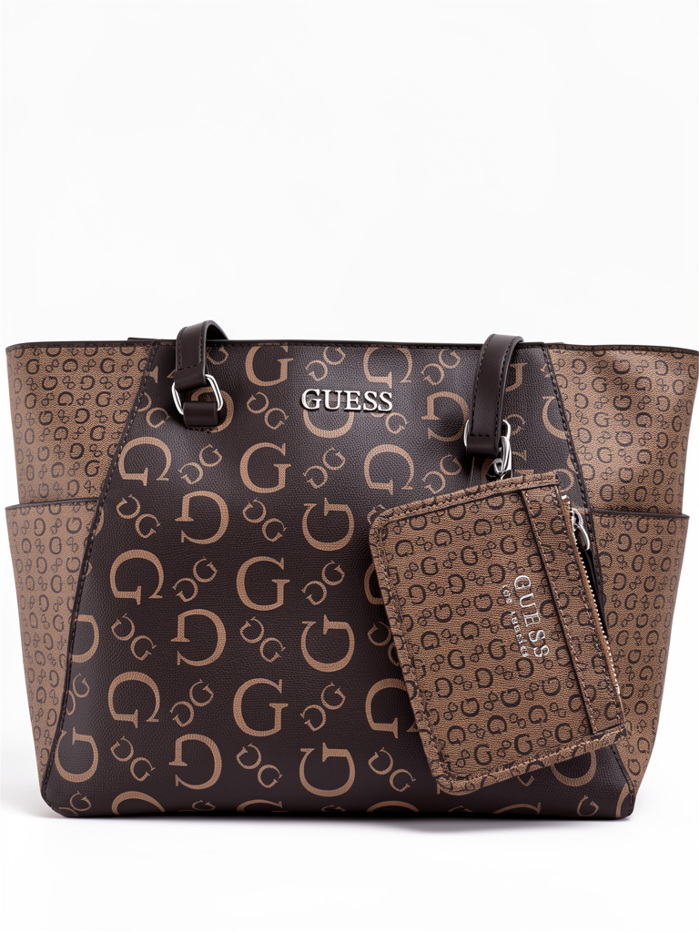 Carrera grande Guess