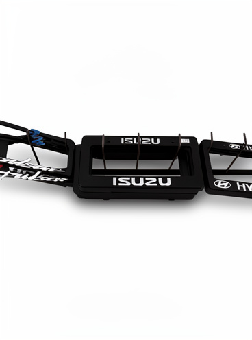 Marco de placa Isuzu cromado