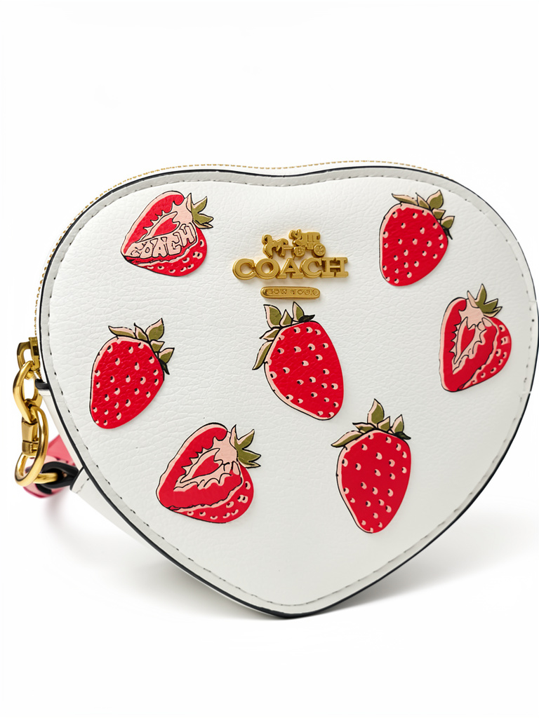 CARTERA/MUÑEQUERA COACH BLANCA CORAZON