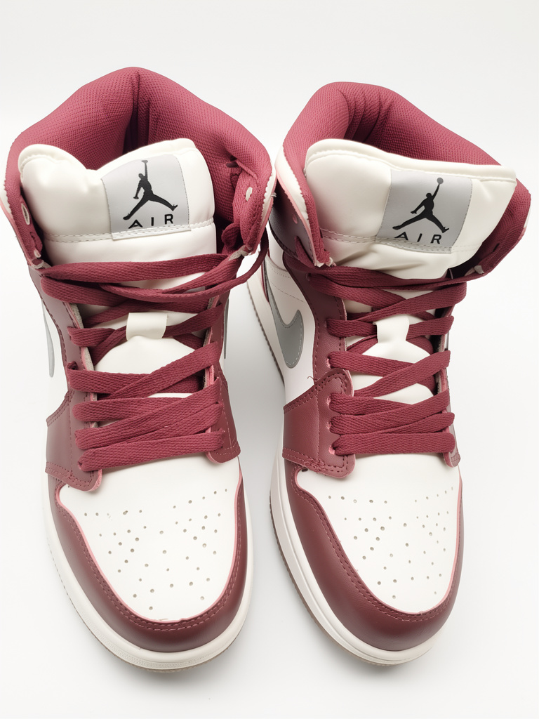 NIKE JORDAN BLANCOS VINO #6