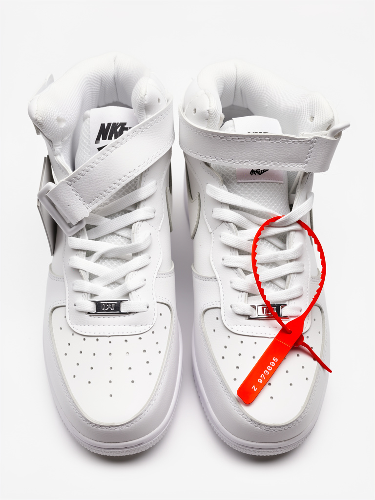 NIKE BOTA AF1 BLANCO TOTAL #27