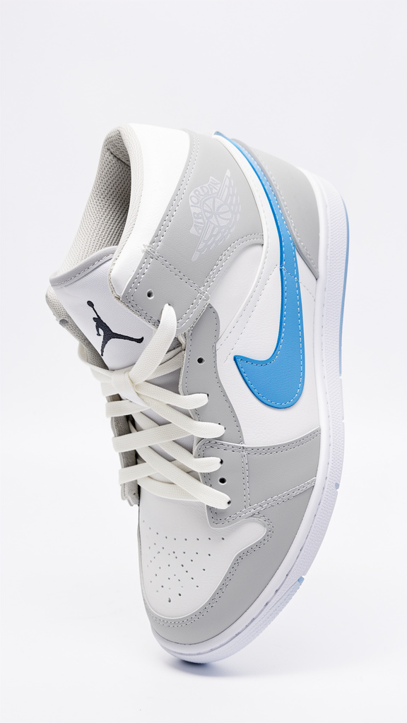 NIKE JORDAN BLANCO GRIS AZUL