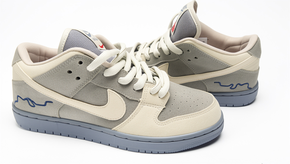 NIKE DUNK GRIS