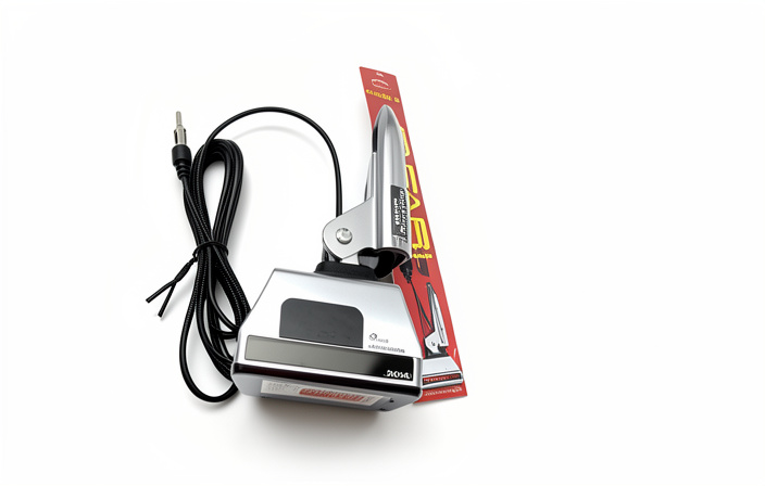 - Antena Lateral p/Camioneta Safari Nickelado 55CM *038