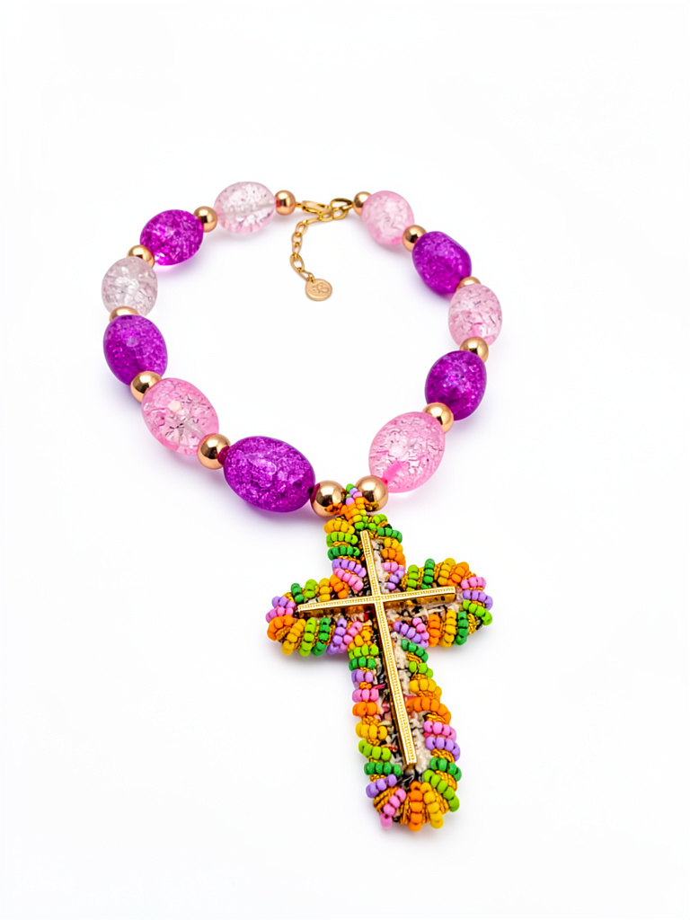 Collar piedras hielo multicolor dije bordado a mano